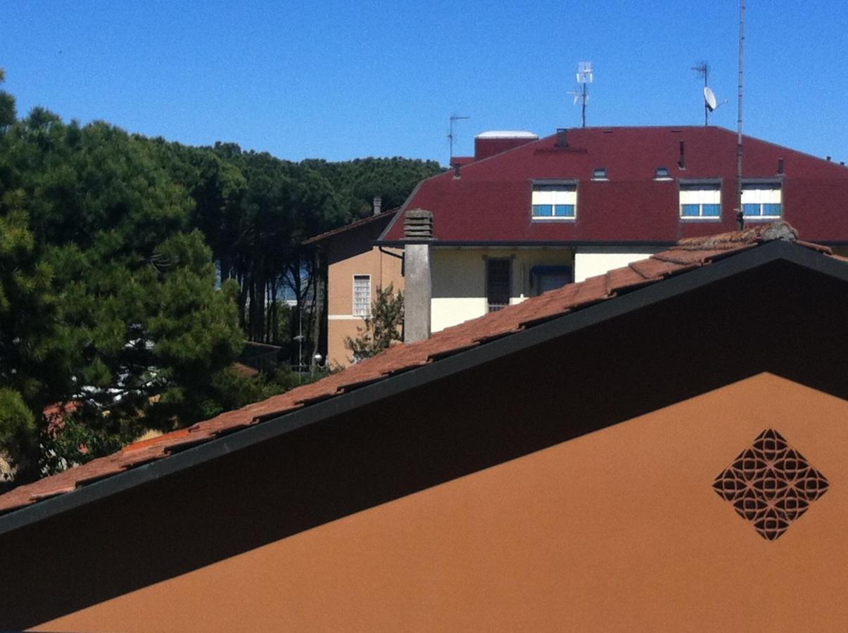 Alice Hotel Cervia Buitenkant foto