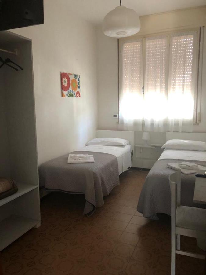 Alice Hotel Cervia Buitenkant foto