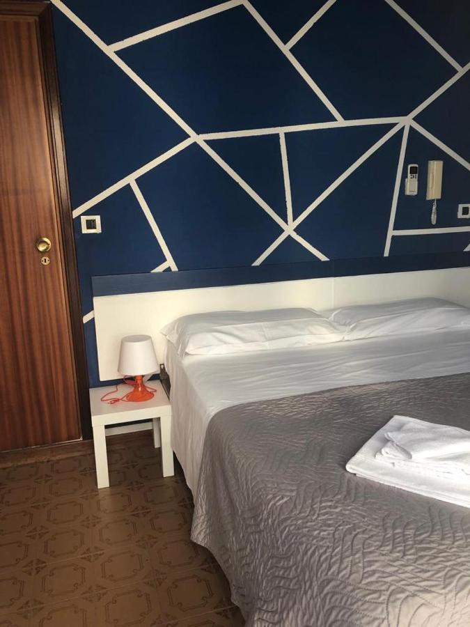 Alice Hotel Cervia Buitenkant foto